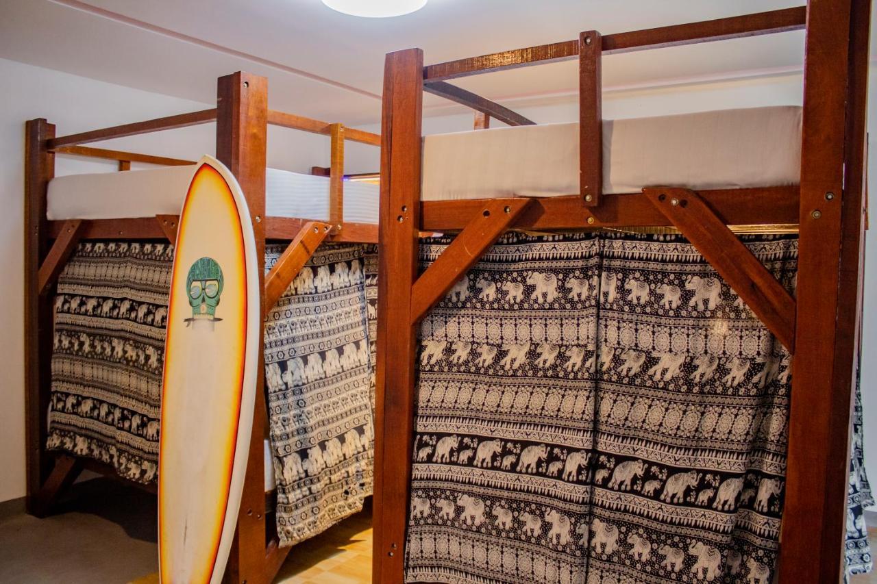 Surf & Party Weligama旅舍 外观 照片